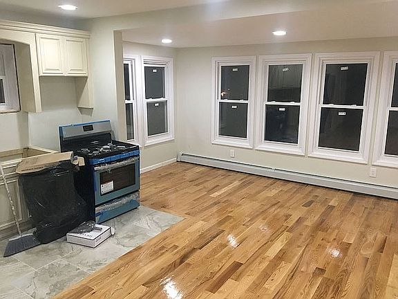 2nd image of 7222 Burchell Ave
