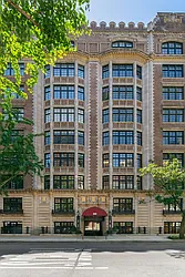 40 East 62nd Street in Lenox Hill