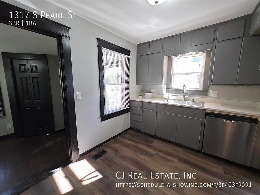 3 bed, $1,375 — Photo 4