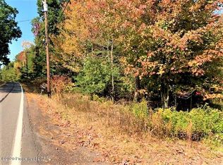 Nuangola Rd, Mountain Top, PA 18707