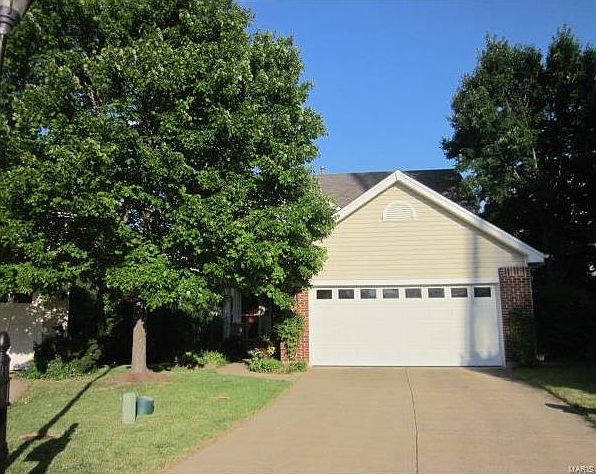 1st image of 8002 Fawn Ct