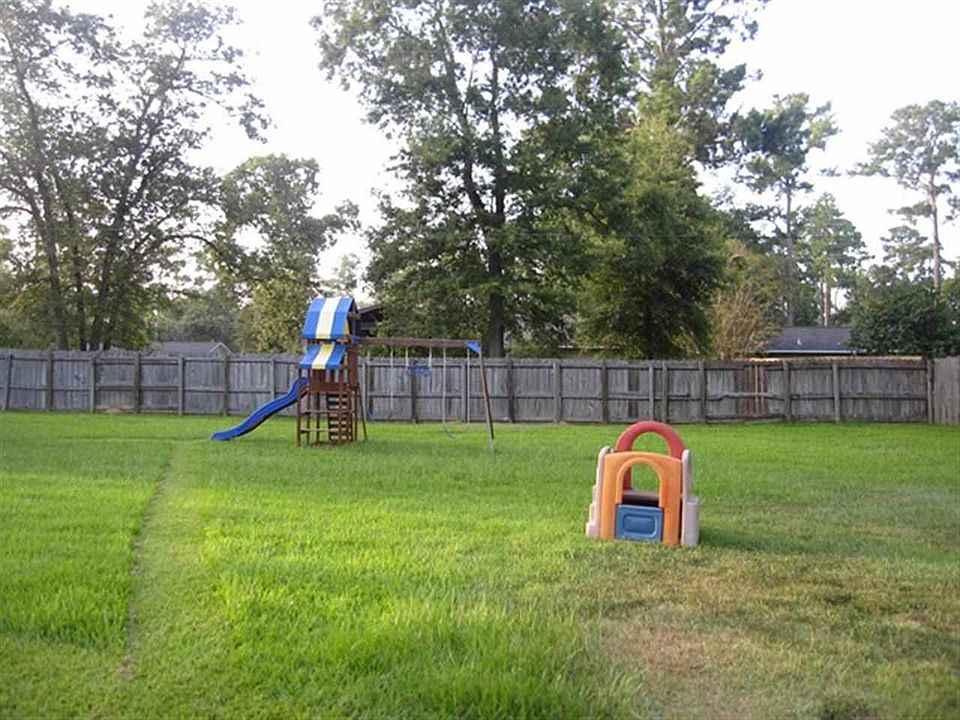 1st image of 13340 Moss Hill Dr