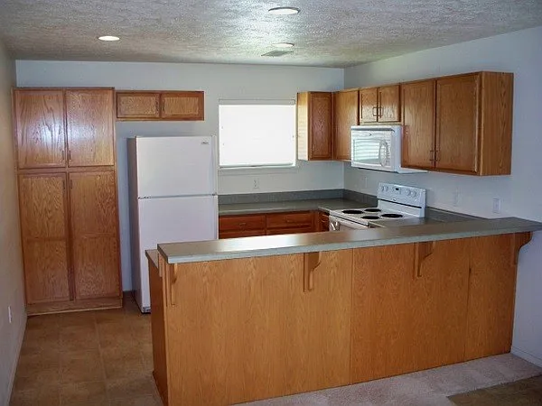 Building Photo - 107 Garden Cir #3