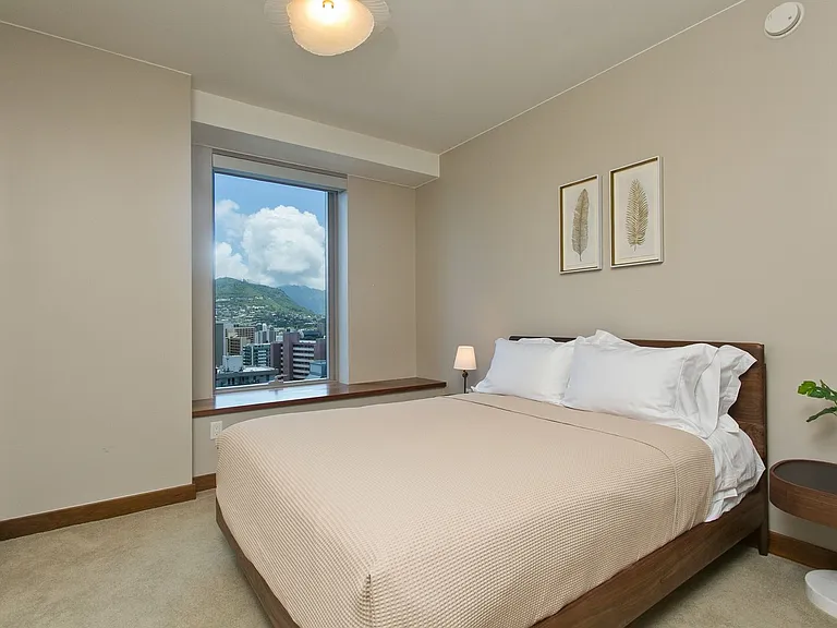1555 Kapiolani Blvd #1800 — Photo 10