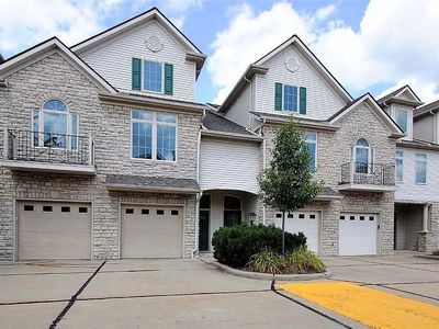 3134 Richmond Rd Unit 3134, Beachwood, OH, 44122
