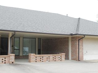 2319 N Broadway Ave APT 200, Shawnee, OK 74804