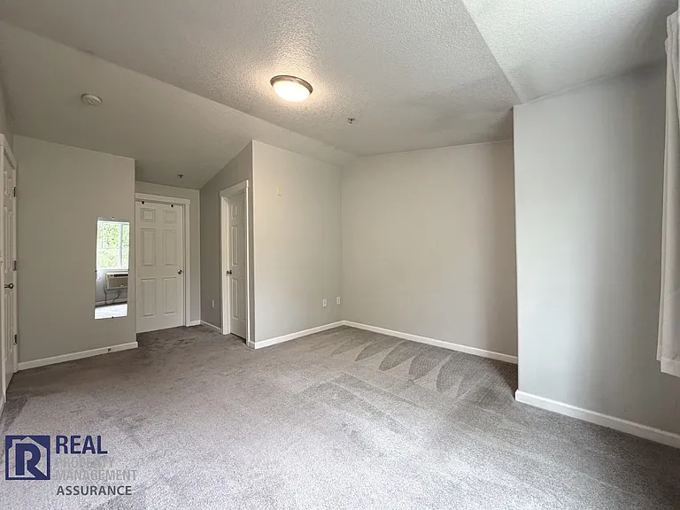 780 NW 185th Ave #305 — Photo 7