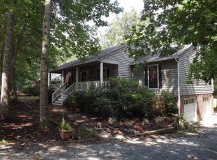 174 Jefferson Dr, Palmyra, VA 22963