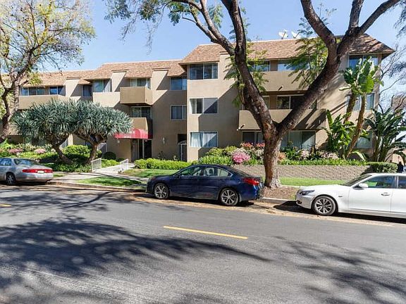 5th image of 14141 Dickens St APT 113