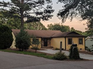 301 Glen Bonnie Ln, Cary, NC 27511