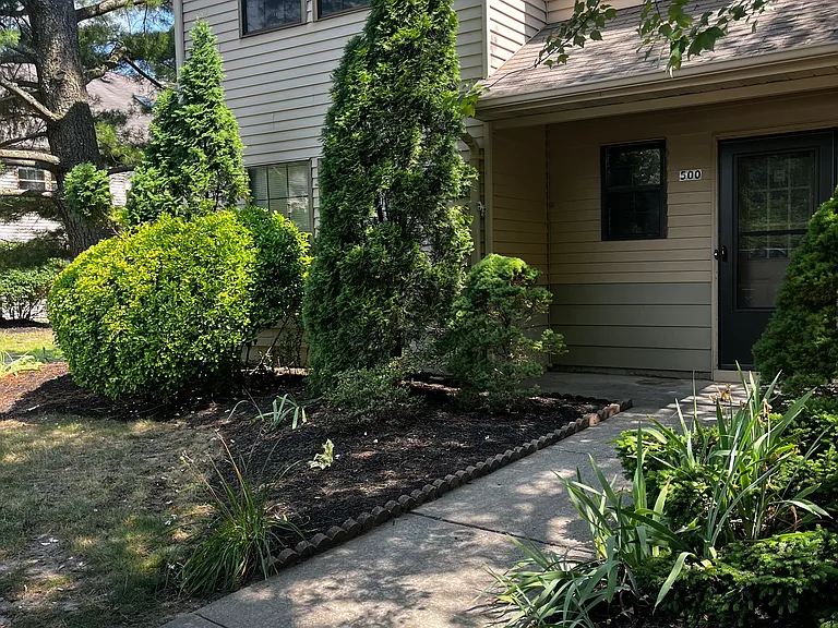 500 Goldthread Ct — Photo 8