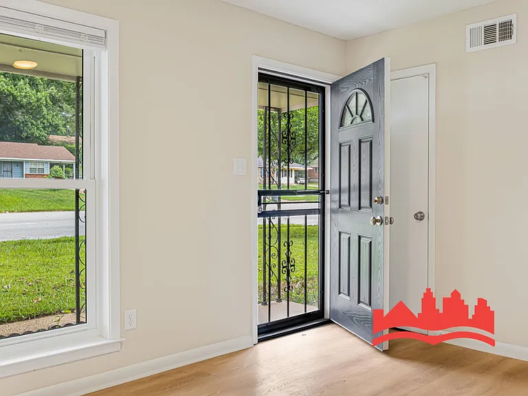 3825 Range Line Rd — Photo 4