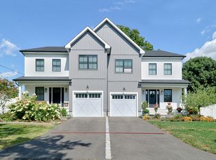 206 Country Rd #206, Fairfield, CT 06824