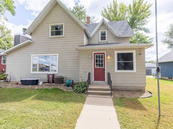 110 Jones St, Moville, IA 51039