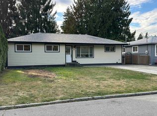 11645 Steeves St, Maple Ridge, BC V2X 4X5