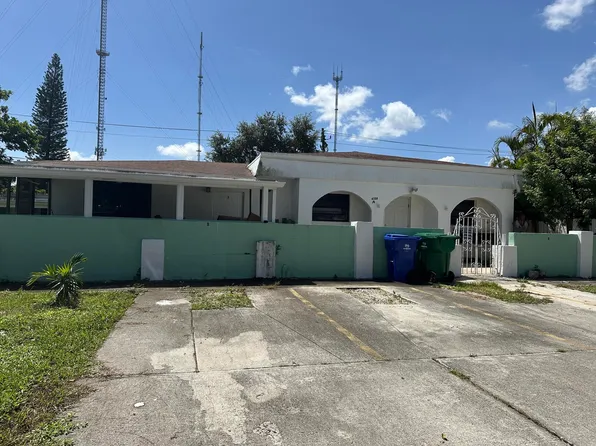 6128 SW 40th St #E, Hollywood, FL 33023