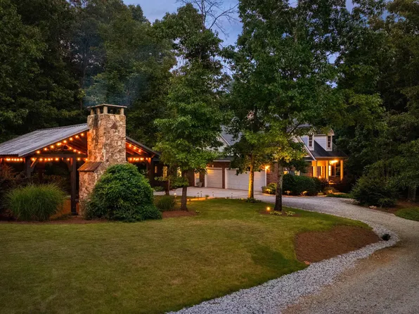 170 Shirleys Farm Rd, Seneca, SC 29678