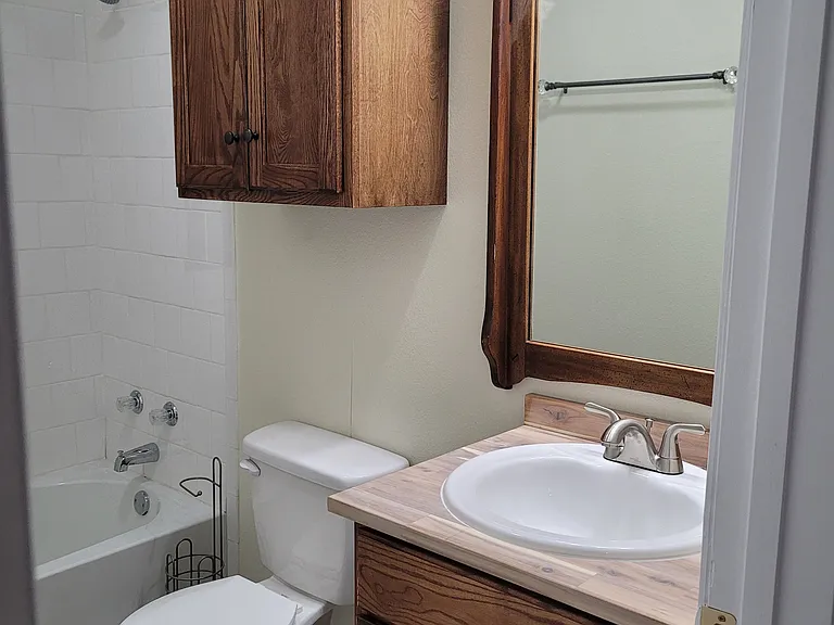 407 S 9th St #4 — Photo 5