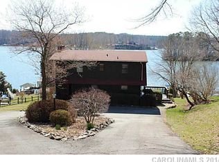 542 Laurel Cove Rd, Statesville, NC 28677