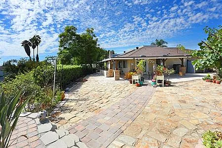 1800 Yermo Pl — Photo 44