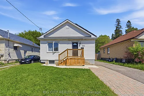 203 Park Rd S #LOWER Photo 1