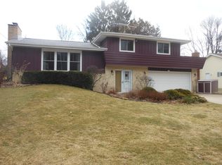 1010 17th Ave, Grafton, WI 53024