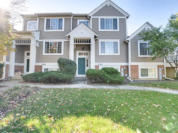 2185 Daybreak Dr, Aurora, IL 60503