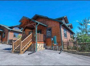 660 Park Vista Way, Gatlinburg, TN 37738