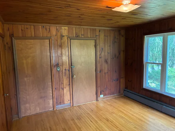 27 Dart Dr Unit 1, Ithaca, NY 14850