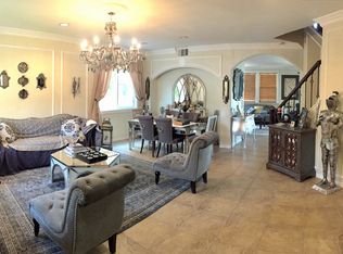 20352 Dorothy St, Santa Clarita, CA 91350