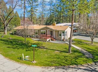 180 Steelhead Cir, Lewiston, CA 96052