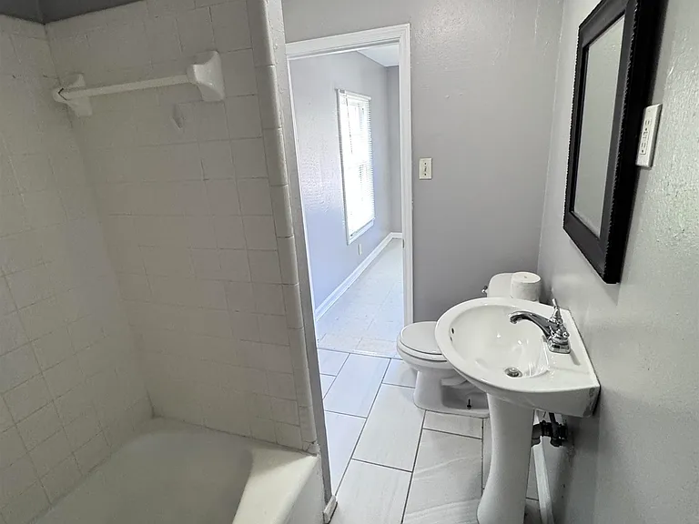 817 N Forest Dr — Photo 14