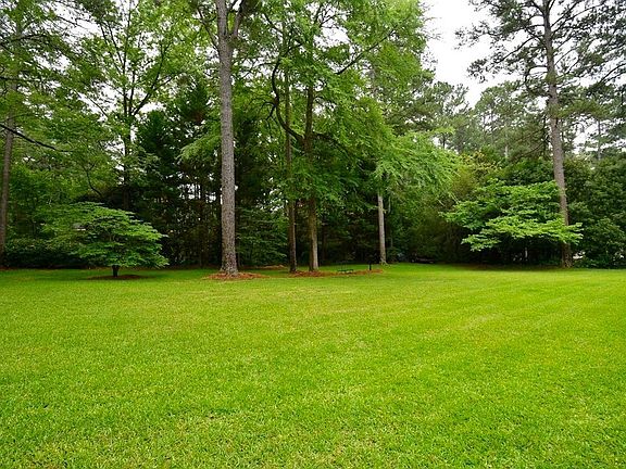 4th image of 137 Gatewood Dr