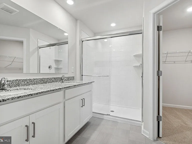 5208 Crooked Ln — Photo 24
