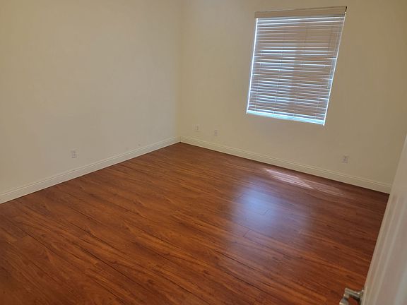 4th image of 9751 Pan Falls St