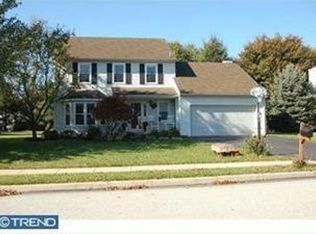 529 Summercroft Dr, Exton, PA 19341