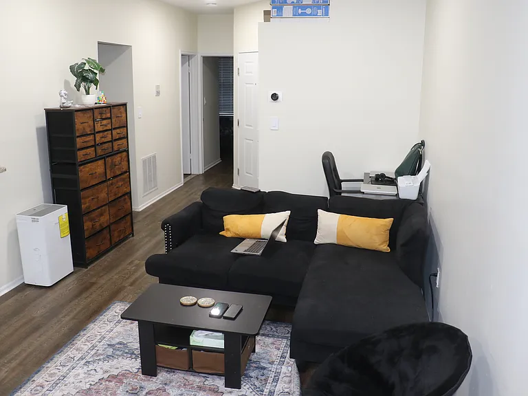 7311 Elm Ct — Photo 3
