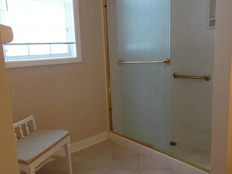 3320 Newbliss Cir — Photo 4