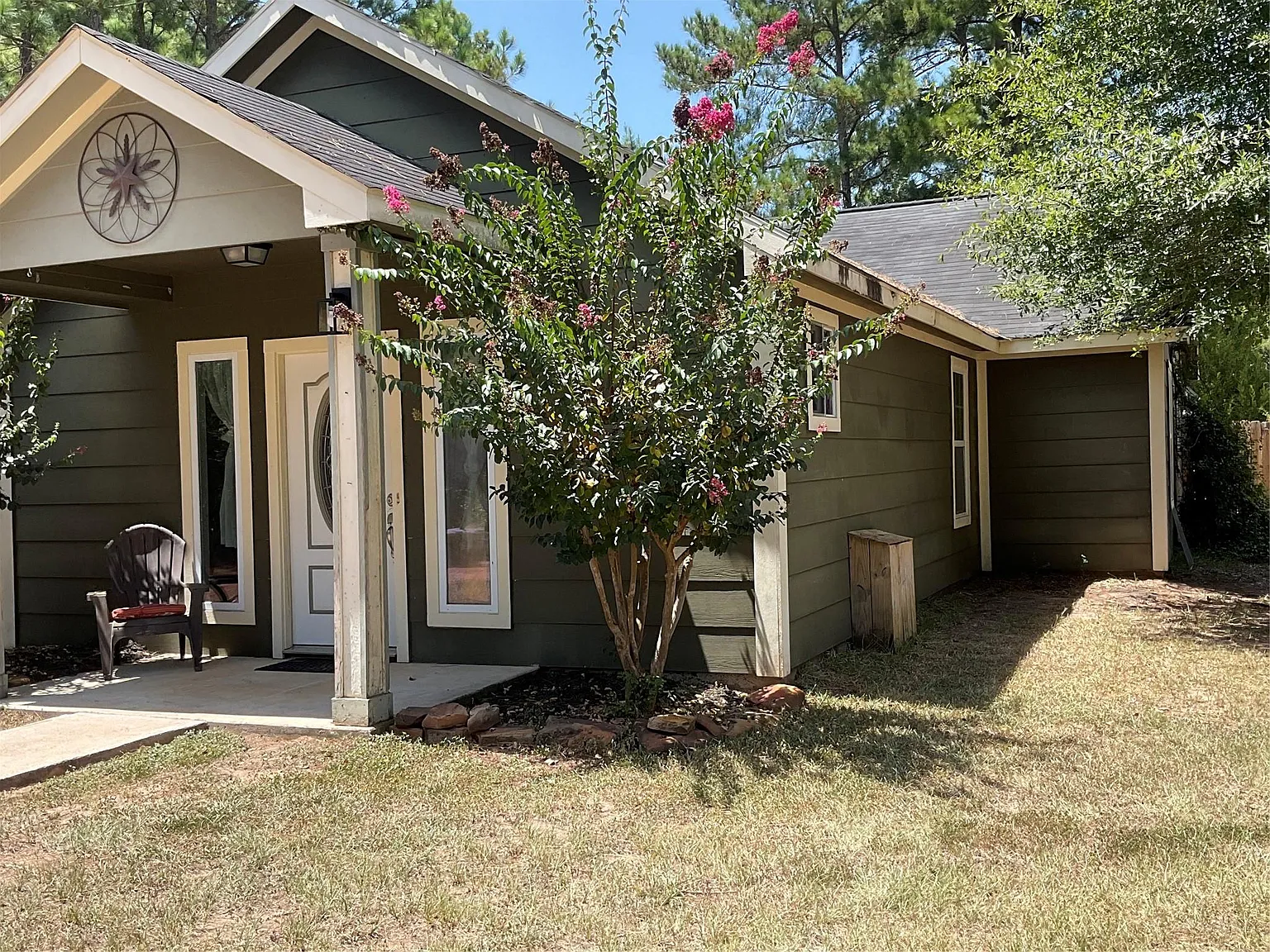 2 bed, 2.0 bath, 1530 sqft, $1,700 — Photo 2