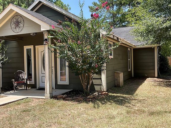 2nd image of 42906 Oneal Ln