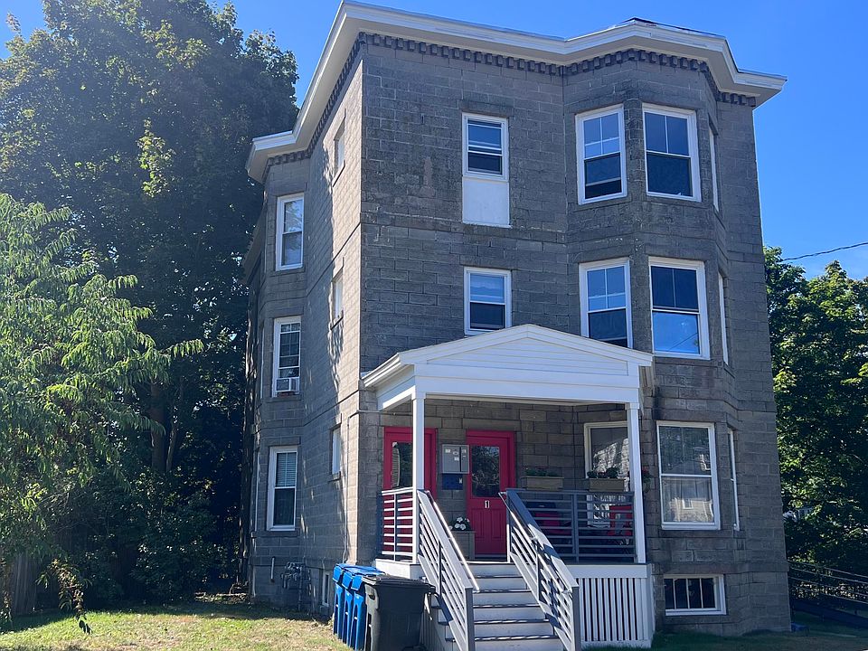 1st image of 16 Montrose Avenue