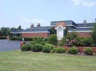 2303 NW Grand Blvd, Nichols Hills, OK 73116