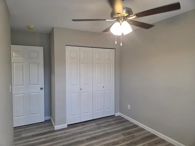 Willow Grove Apartments — Photo 51
