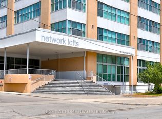 2 Fieldway Rd #313, Toronto, ON M8Z 0B9