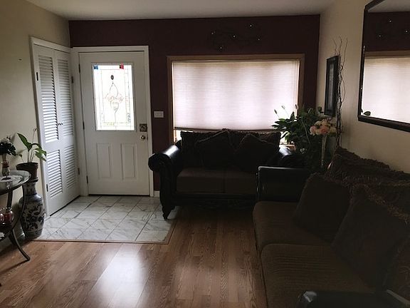 2nd image of 295 Illinois Blvd