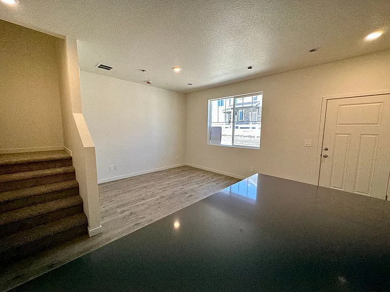 3916 Pinnacles Ct — Photo 15