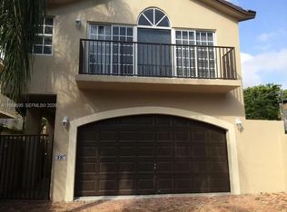 3087 Shipping Ave, Coconut Grove, FL 33133