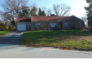 201 Llangollen Blvd, New Castle, DE 19720