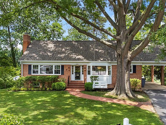 3rd image of 2628 Stirrup Ln