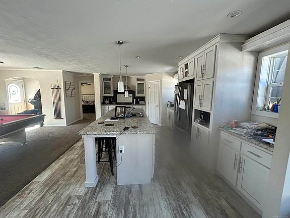 3rd image of 1712 W Mount Forest Rd